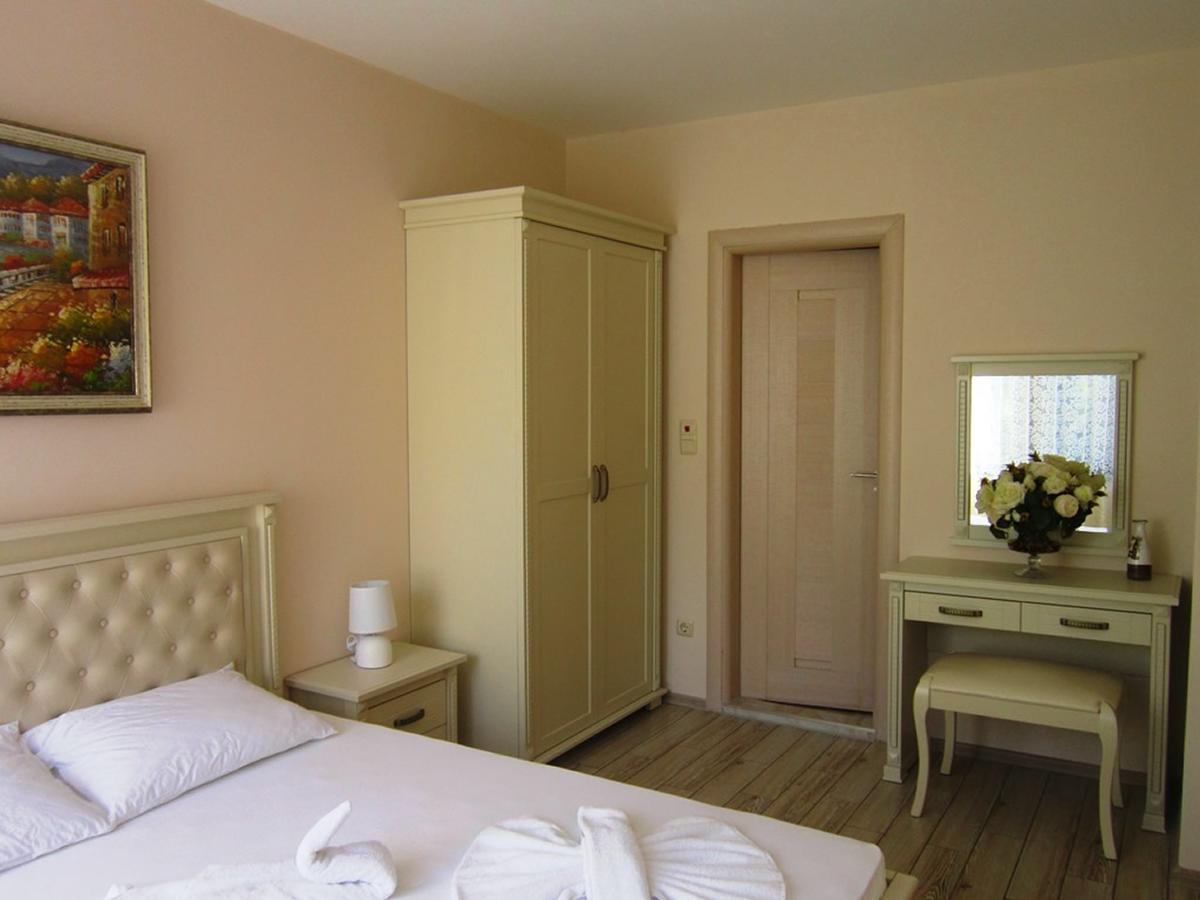 Aparthotel Artur Свети Влас Екстериор снимка