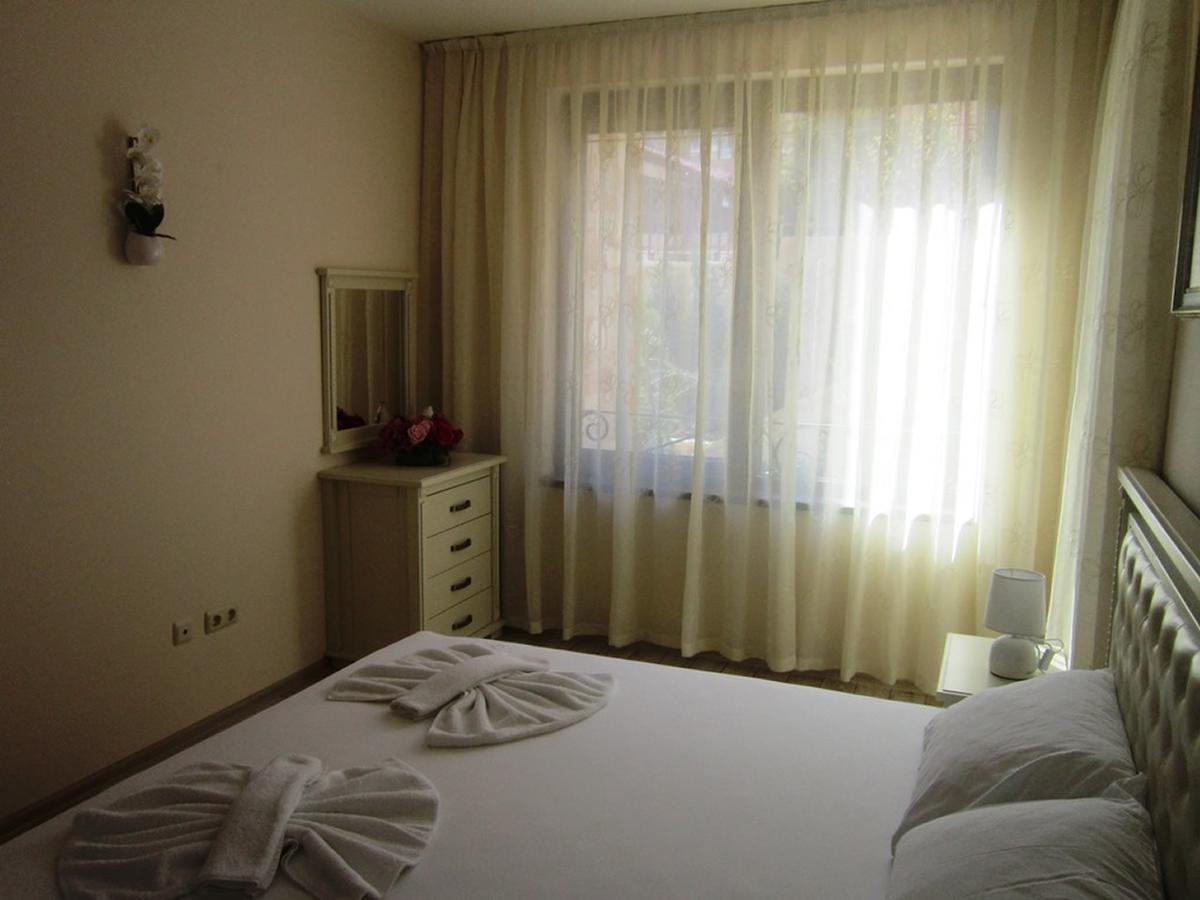 Aparthotel Artur Свети Влас Екстериор снимка