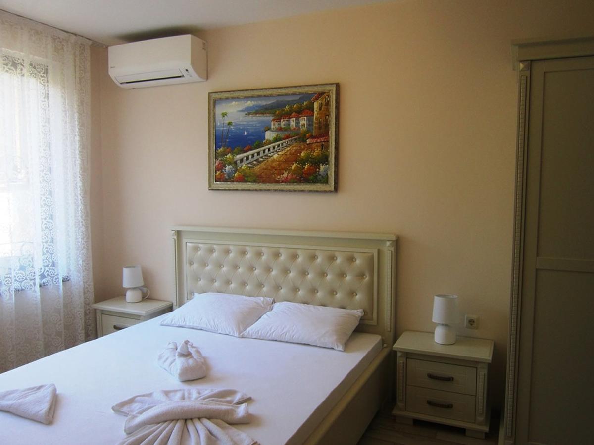 Aparthotel Artur Свети Влас Екстериор снимка